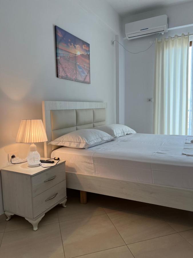 Garden Villa Eva Sarande Ngoại thất bức ảnh