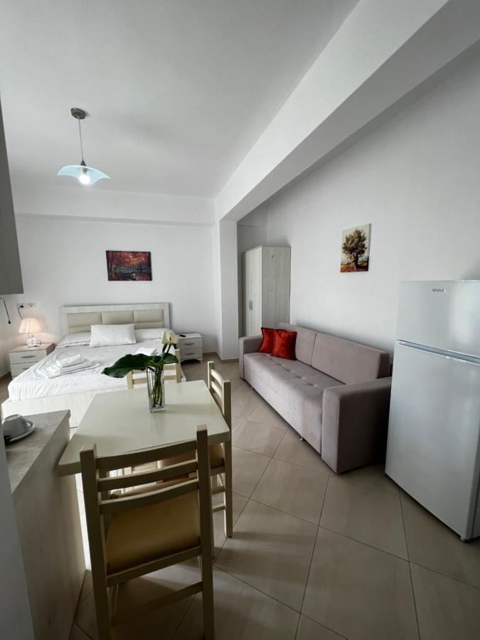 Garden Villa Eva Sarande Ngoại thất bức ảnh