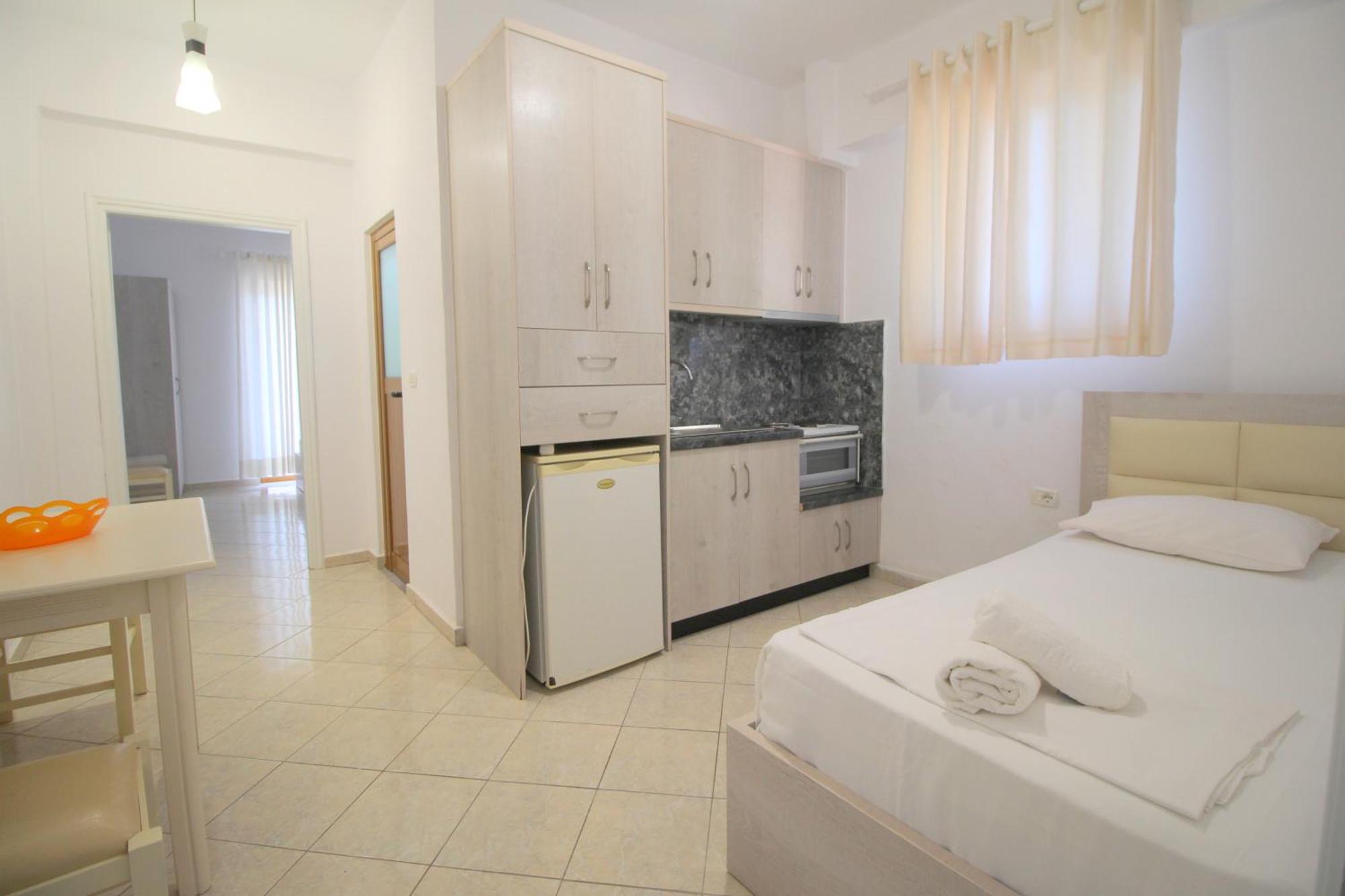 Garden Villa Eva Sarande Ngoại thất bức ảnh