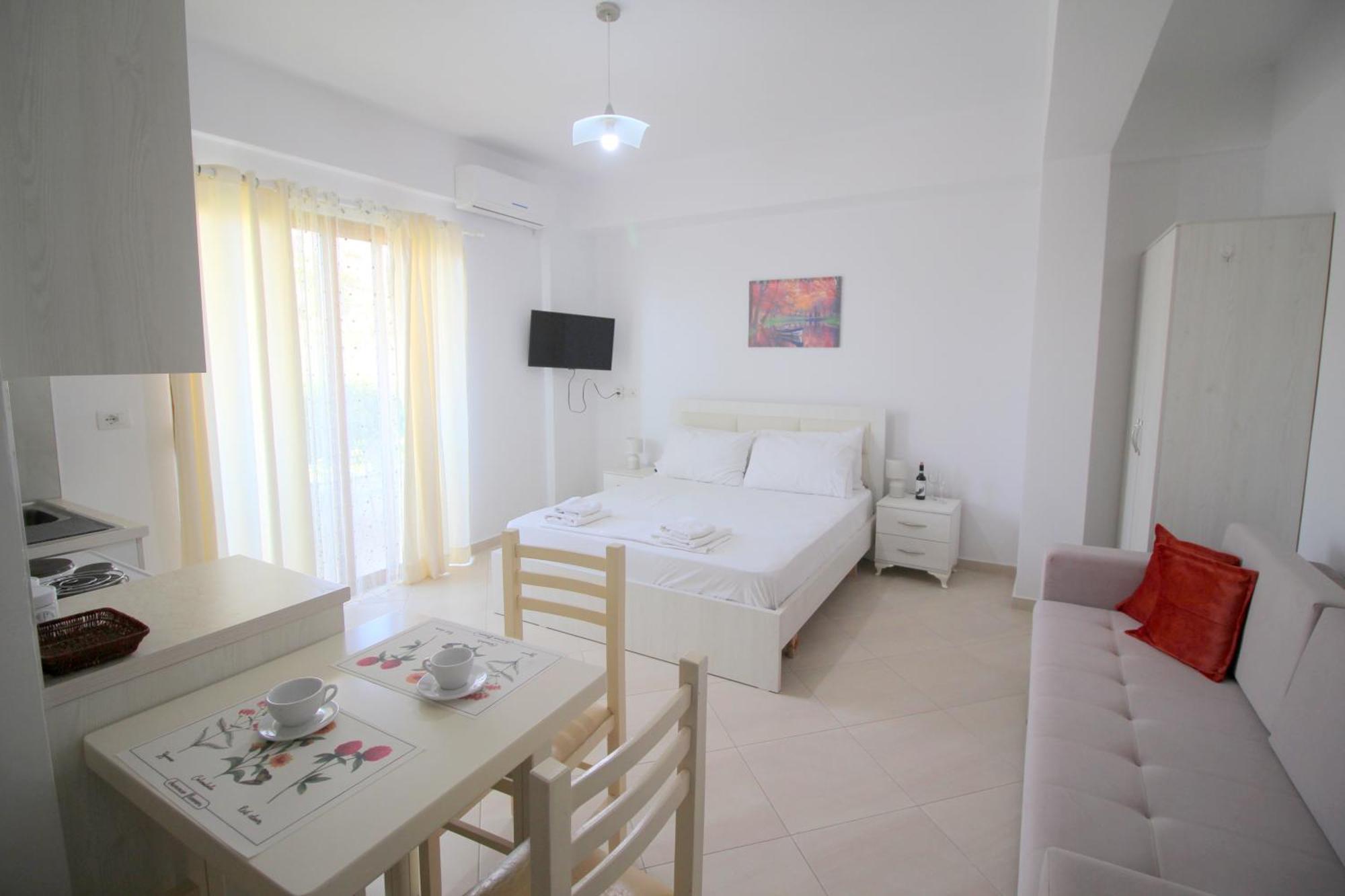 Garden Villa Eva Sarande Ngoại thất bức ảnh