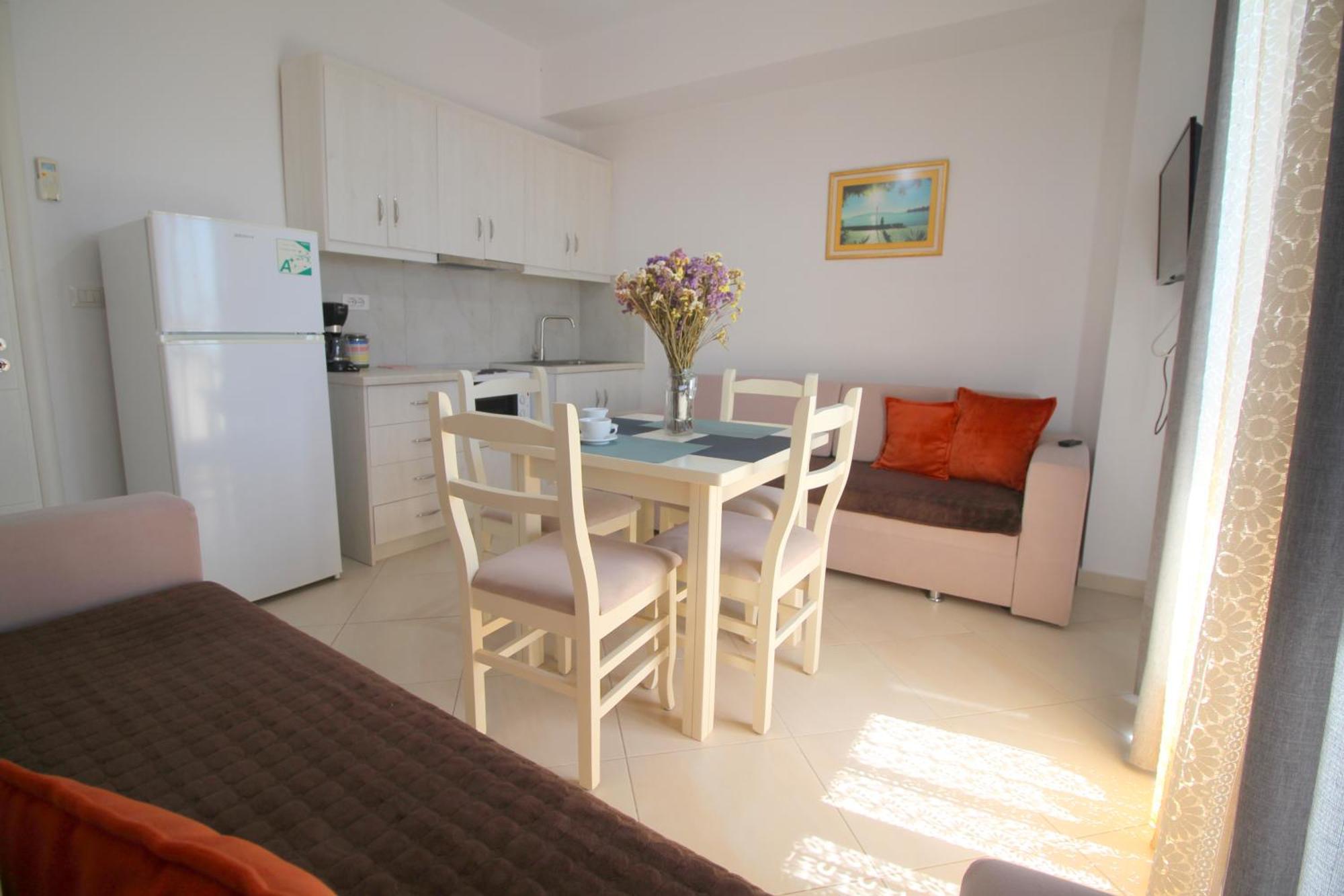 Garden Villa Eva Sarande Ngoại thất bức ảnh