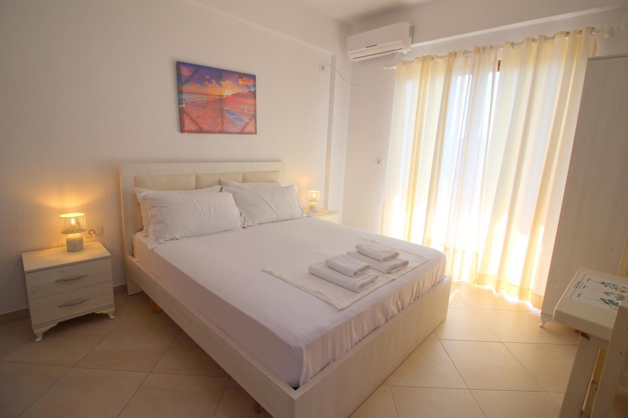 Garden Villa Eva Sarande Ngoại thất bức ảnh