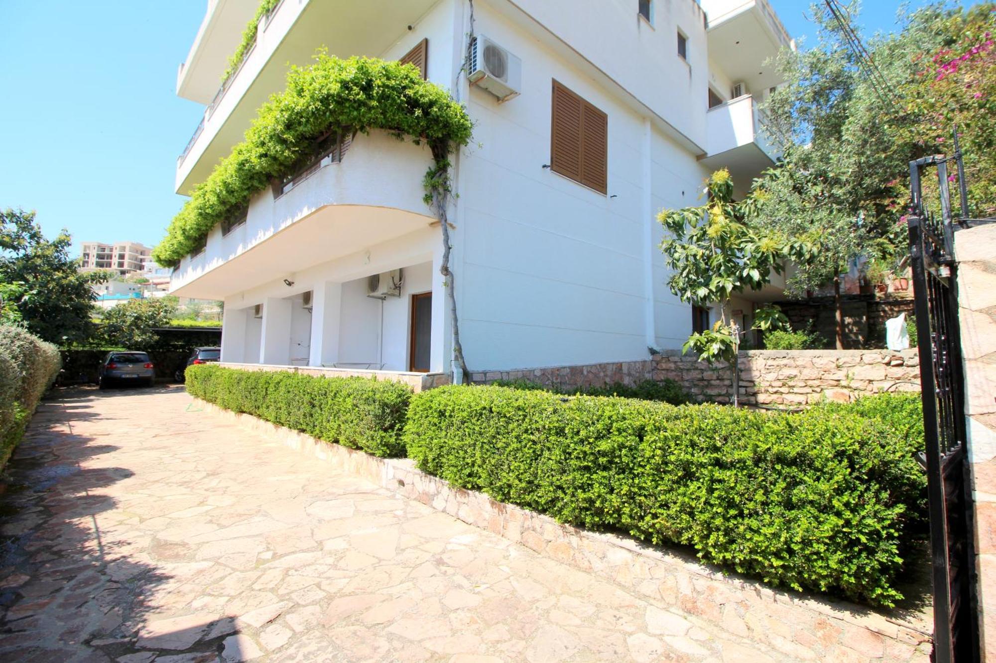 Garden Villa Eva Sarande Ngoại thất bức ảnh